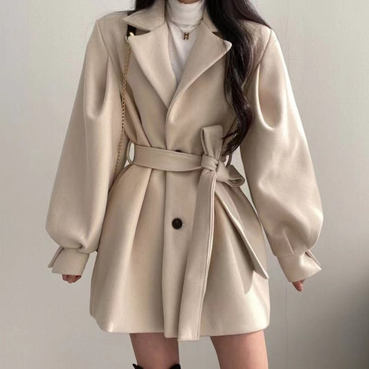 Hepburn Waistband Wool Coat