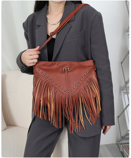 Casual Rivet Tassel Bag