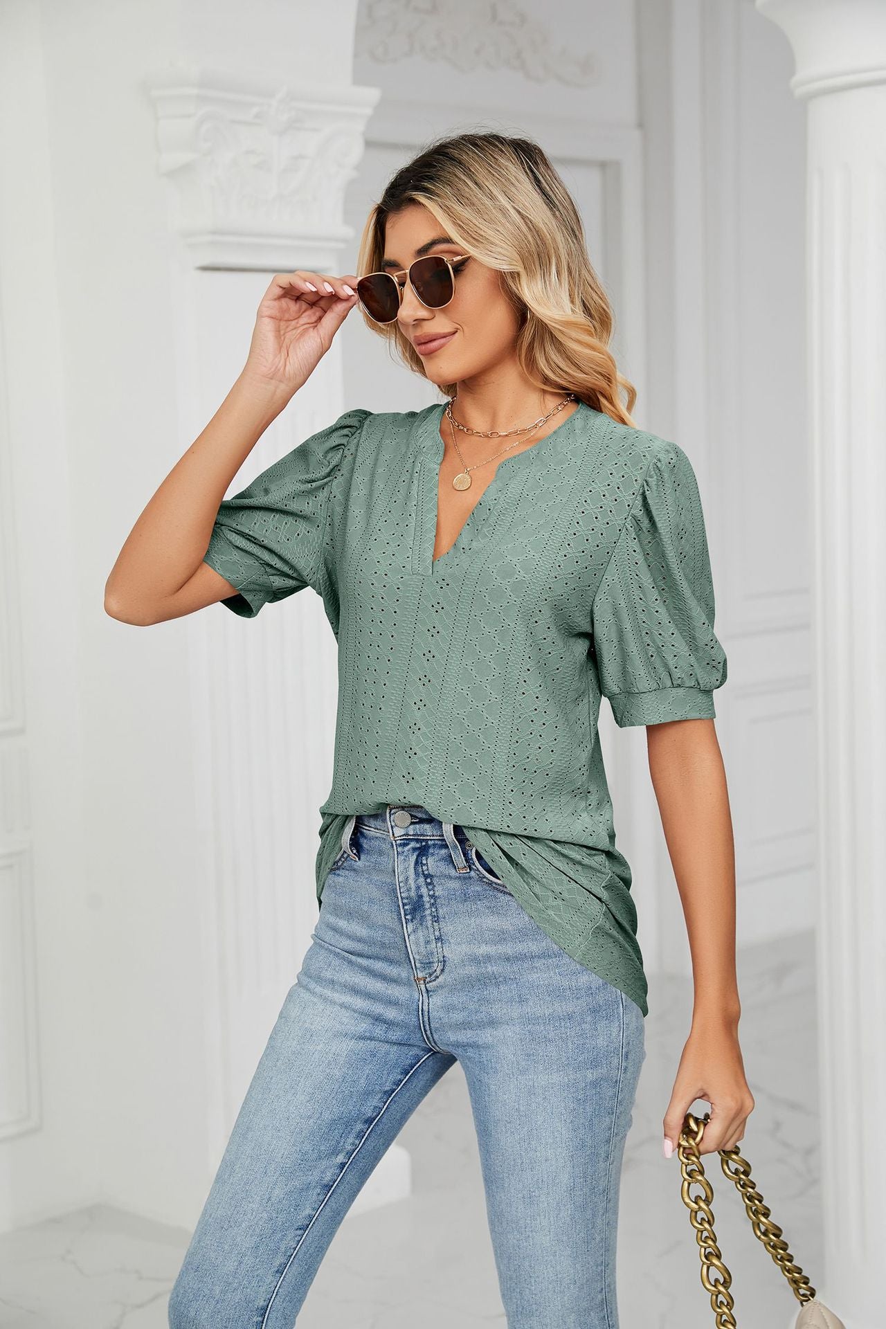 Casual V-Neck Solid Bubble Top